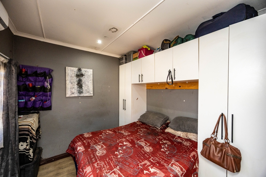 5 Bedroom Property for Sale in Morningside Eastern Cape